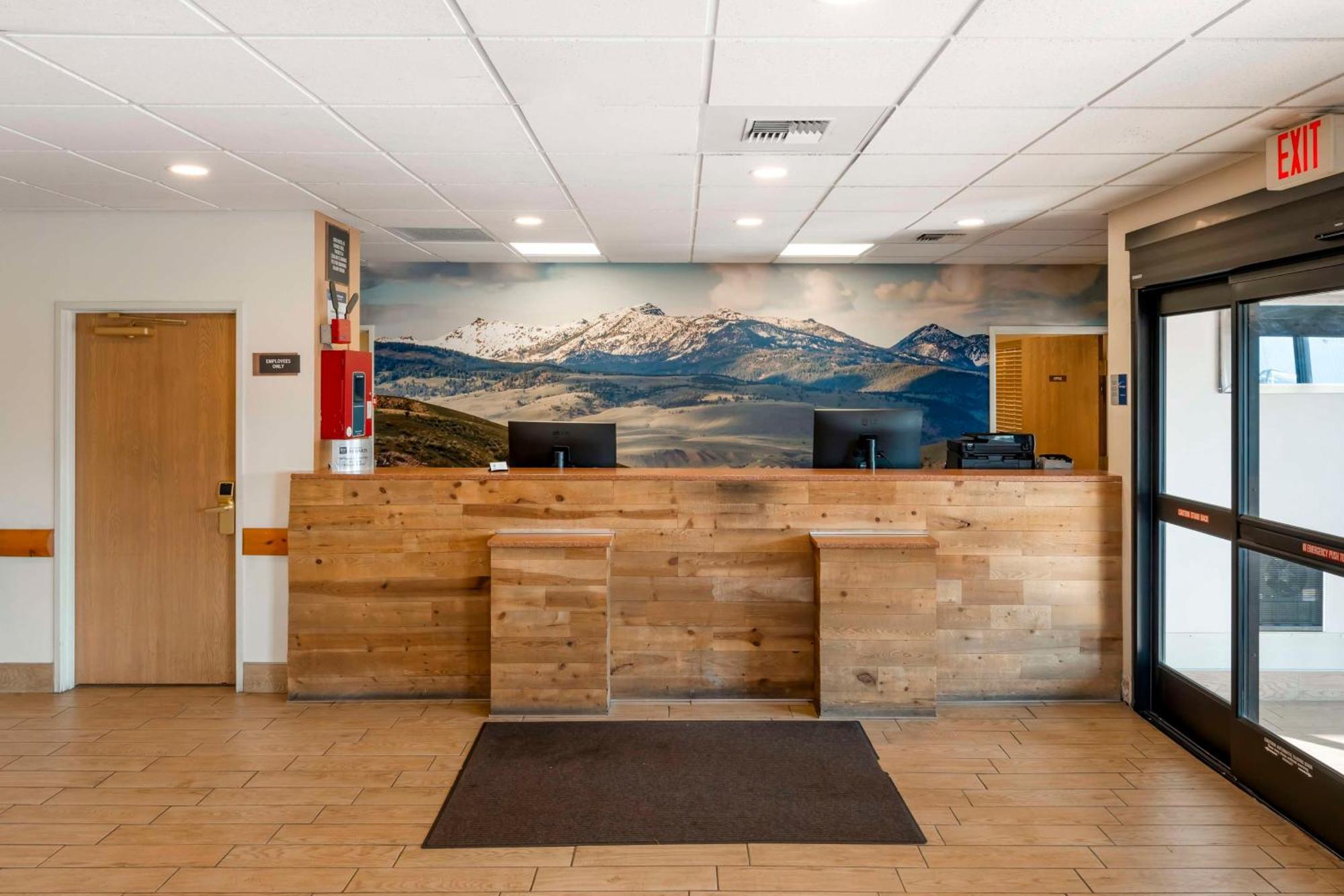 贝斯特韦斯特黄石隧道酒店 Laurel 外观 照片